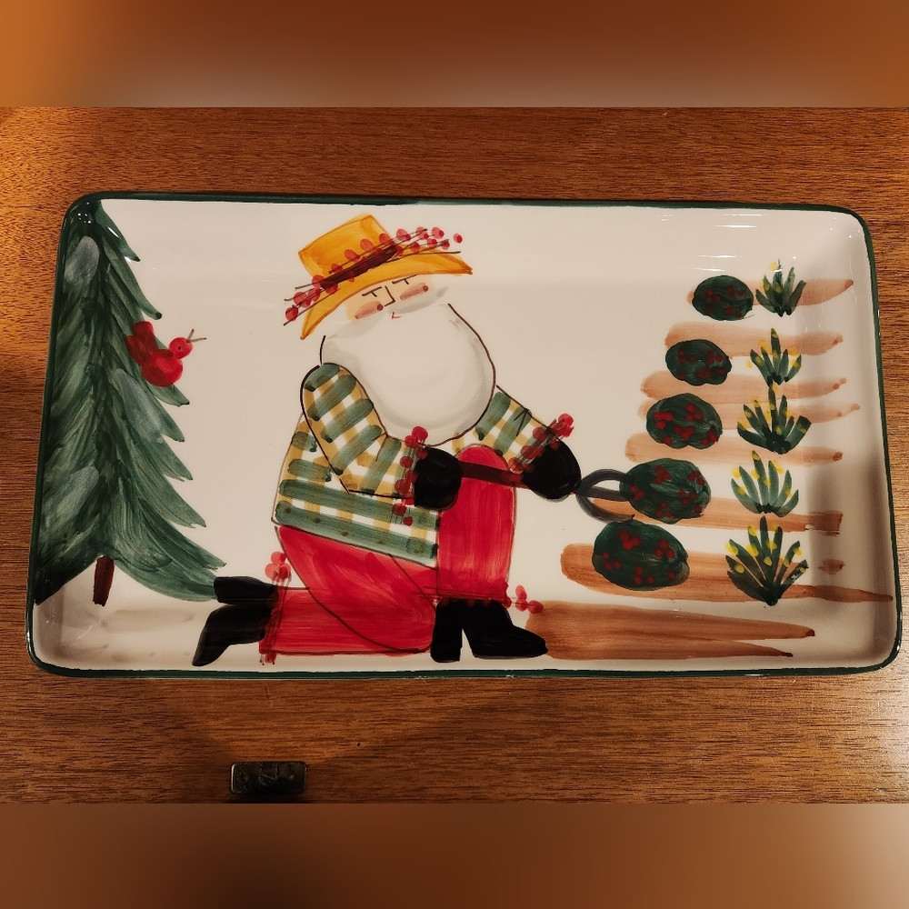 Vietri Old St. Nick 2022 Limited Edition Platter